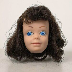 1963 Midge Barbie Doll Head Freckles Blue Glancing Eyes Brunette Flip Hair Japan